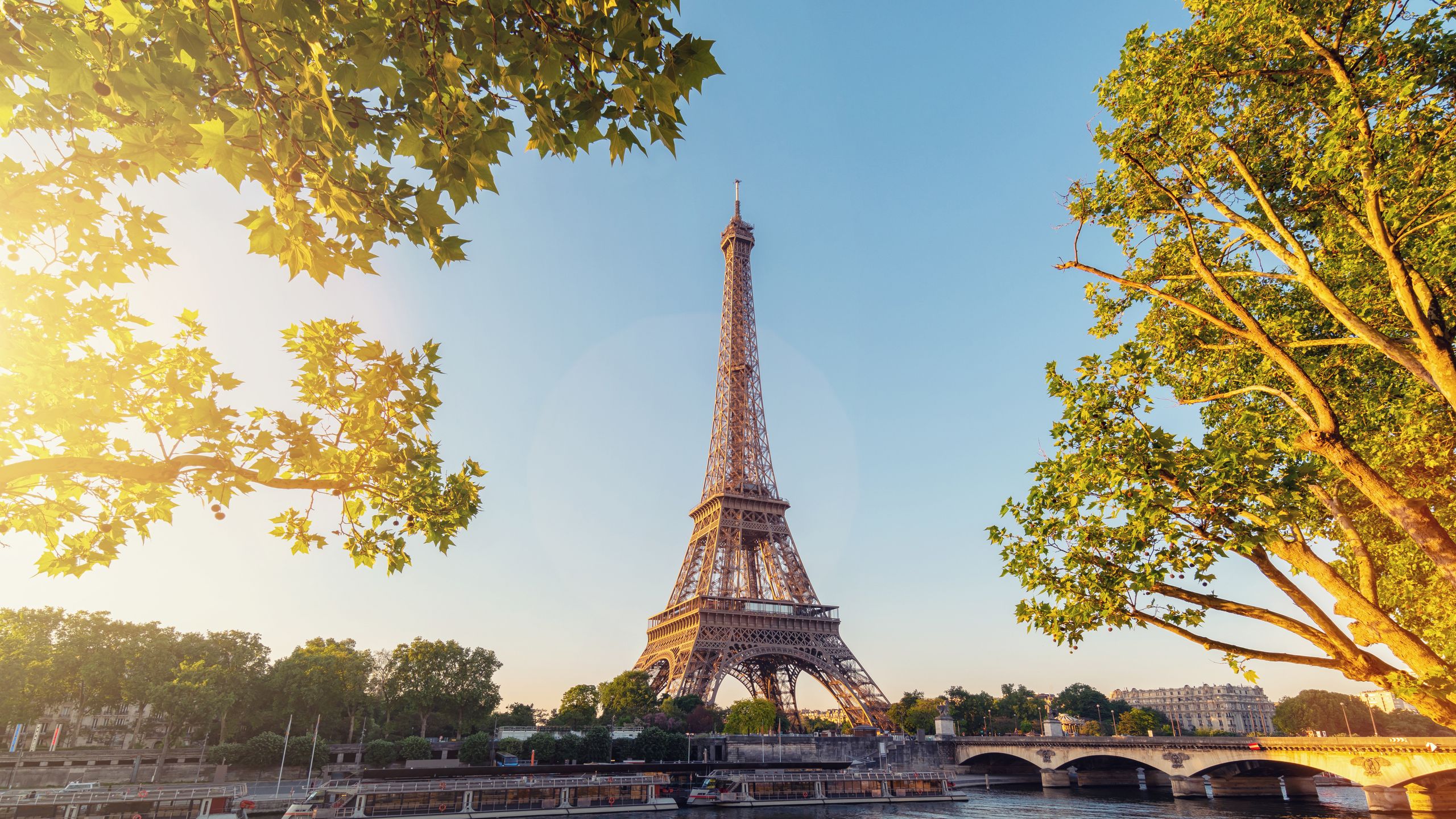 Torre Eiffel em Paris, França